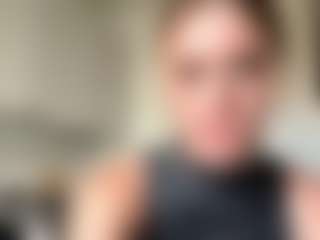 CarylonMordhorst's Live Sex Cam Show