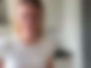 Live cam show with CarylonMordhorst - New Teen (18+) on Camiplay Live