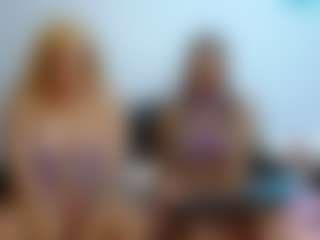 cherryboobslips's Live Sex Cam Show