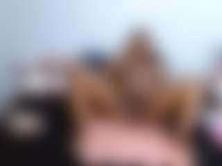cherryboobslips's Live Sex Cam Show
