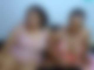Live cam show with cherryboobslips - Striptease on SpankPalCams