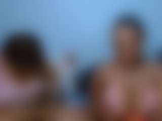Live cam show with cherryboobslips - Deepthroat on Dolls Live