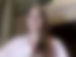 Live cam show with EloisTyrol - Squirt on Camiplay Live