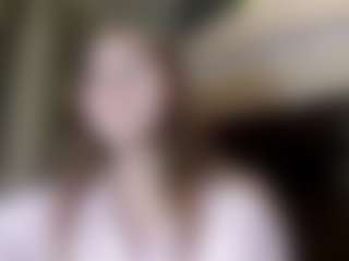 EloisTyrol's Live Sex Cam Show