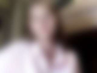 EloisTyrol's Live Sex Cam Show