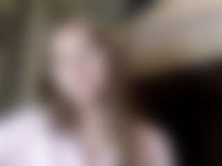 Live cam show with EloisTyrol - Butt Plug on liverealitysex.com