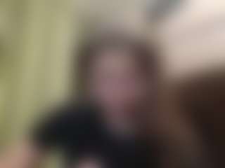 EloisTyrol's Live Sex Cam Show