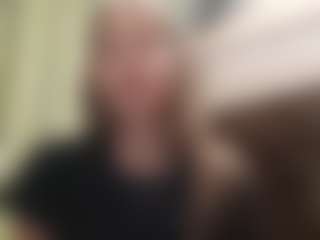EloisTyrol's Live Sex Cam Show