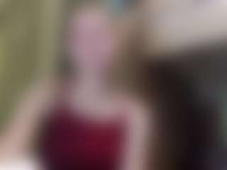 EloisTyrol's Live Sex Cam Show
