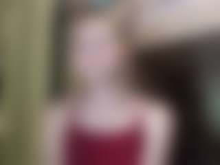 Live cam show with EloisTyrol - Athletic Young Adult on camwithhim.com