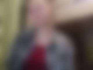 EloisTyrol's Live Sex Cam Show
