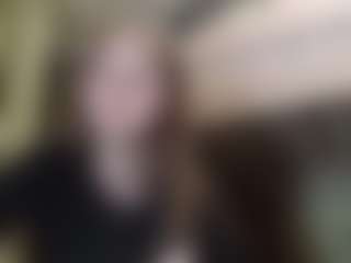 EloisTyrol's Live Sex Cam Show