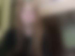 EloisTyrol's Live Sex Cam Show