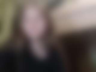 EloisTyrol's Live Sex Cam Show