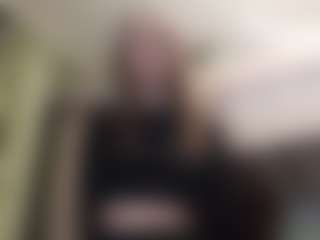 EloisTyrol's Live Sex Cam Show