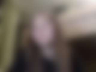 EloisTyrol's Live Sex Cam Show