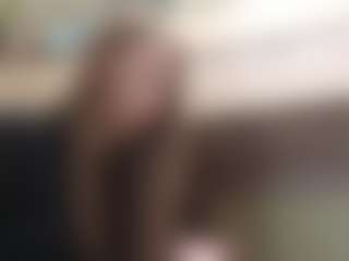 EloisTyrol's Live Sex Cam Show