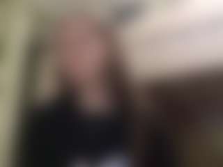 EloisTyrol's Live Sex Cam Show
