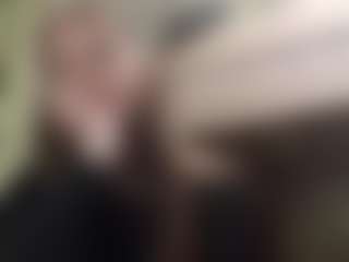 EloisTyrol's Live Sex Cam Show