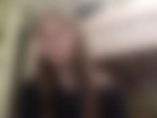 EloisTyrol's Live Sex Cam Show