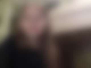 EloisTyrol's Live Sex Cam Show