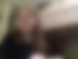 EloisTyrol's Live Sex Cam Show