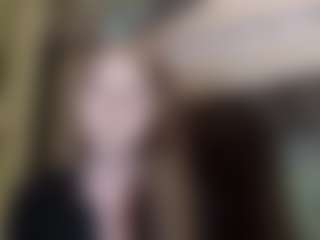 EloisTyrol's Live Sex Cam Show