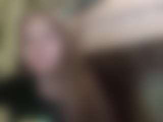EloisTyrol's Live Sex Cam Show