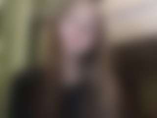 EloisTyrol's Live Sex Cam Show