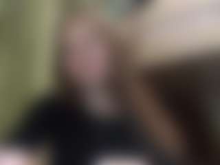 EloisTyrol's Live Sex Cam Show