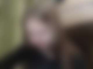 EloisTyrol's Live Sex Cam Show