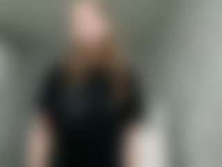 EloisTyrol's Live Sex Cam Show