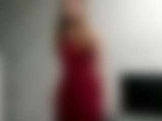 Live cam show with EloisTyrol - Thong on Sweet Sext
