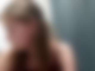 Live cam show with EloisTyrol - Erotic on Camsoda