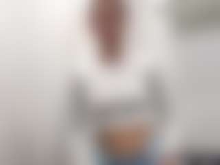 EloisTyrol's Live Sex Cam Show