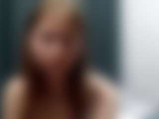Live cam show with EloisTyrol - Body Massage on Camsoda