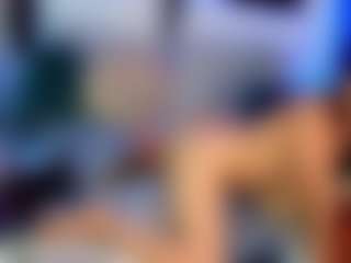 emmadanger's Live Sex Cam Show