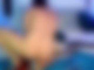 emmadanger's Live Sex Cam Show