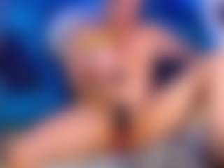 emmadanger's Live Sex Cam Show