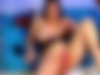 Live cam show with emmadanger - Teen (18+) on Milfs Live