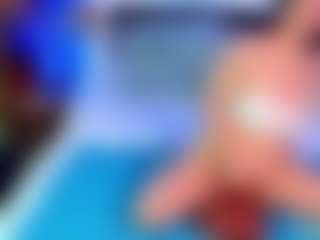 Live cam show with emmadanger - Public on instabang