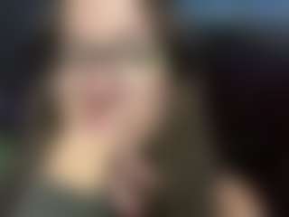 Roslyn's Live Sex Cam Show