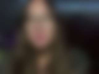 Live cam show with Roslyn - Costume on Strip Flash - Live Sex Shows