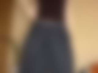 Live cam show with JeanneHuf - Blonde Hair on Uber Horny