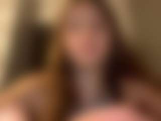 Live cam show with JenifferMedieros - Brown Eyes on Camsoda