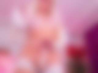 Live cam show with jolly-belle - Green Eyes on milfzrlive.com