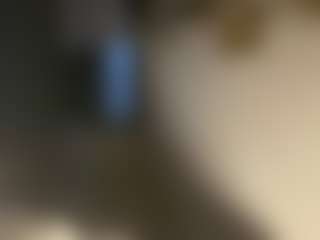 Live cam show with Rukiya - Bedroom on madthumbs