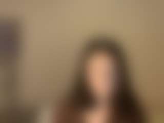 Live cam show with Rukiya - Public on Cam Slut
