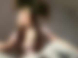 Mia's Live Sex Cam Show
