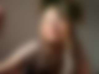 Mia's Live Sex Cam Show